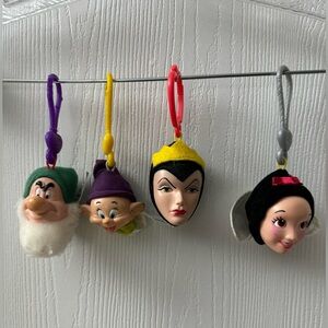 Snow White and the Seven Dwarfs Keychains